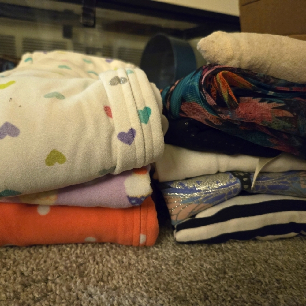 Size 5T bundle of clothes